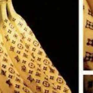 Meet your Posher, Ellen